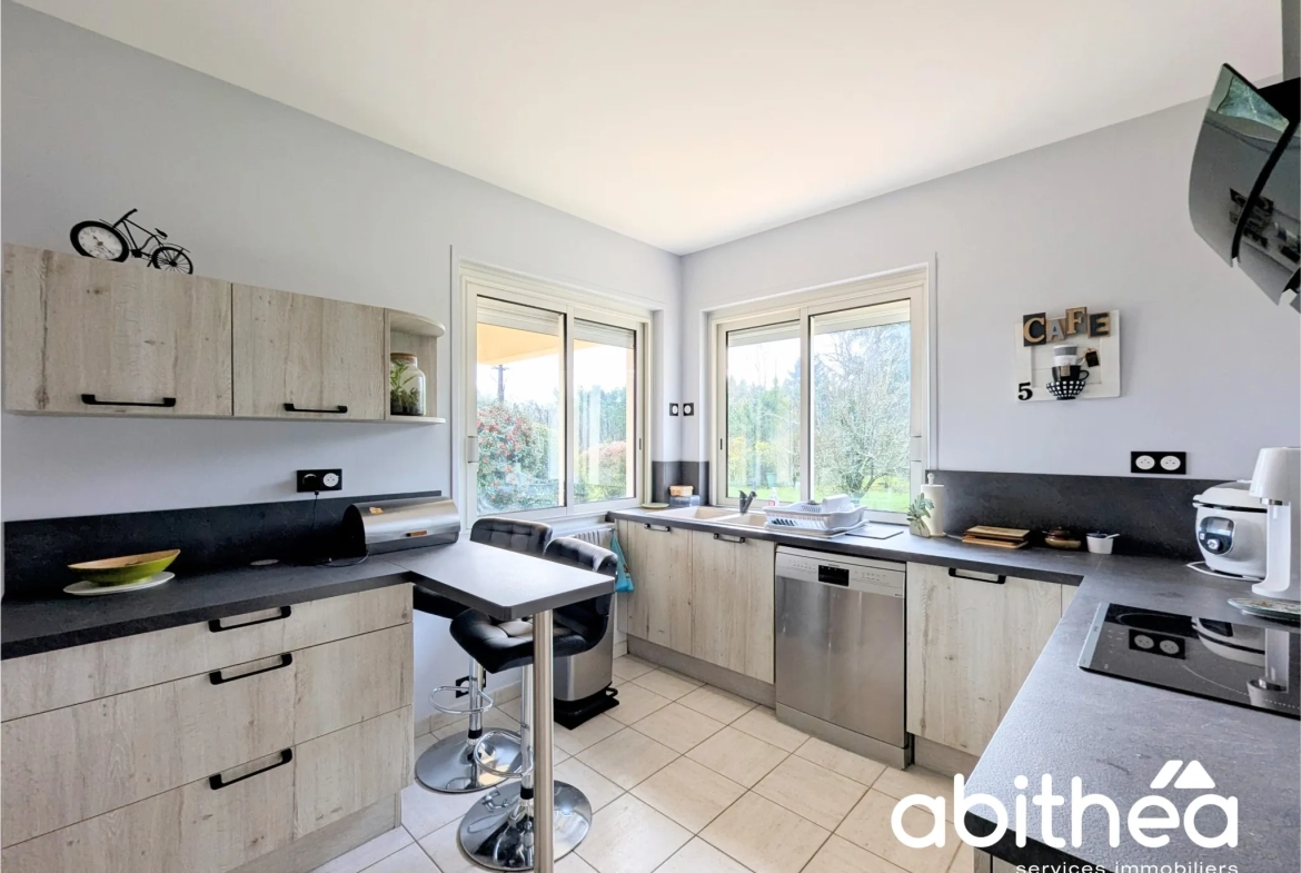 A vendre maison spacieuse de 141 m² à Fronsac près de Libourne 