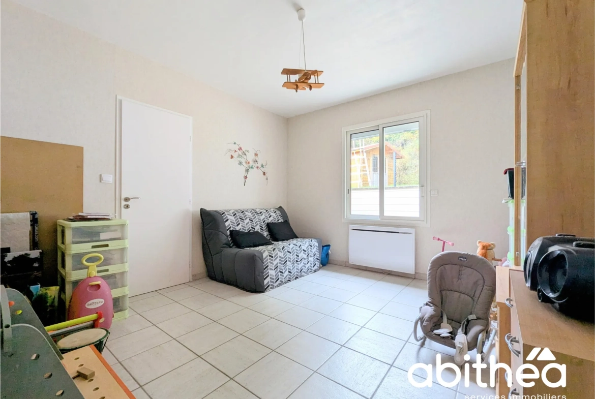 A vendre maison spacieuse de 141 m² à Fronsac près de Libourne 