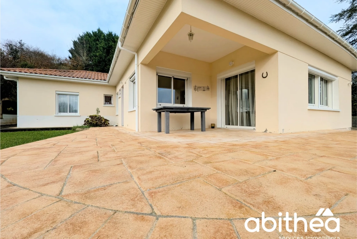 A vendre maison spacieuse de 141 m² à Fronsac près de Libourne 