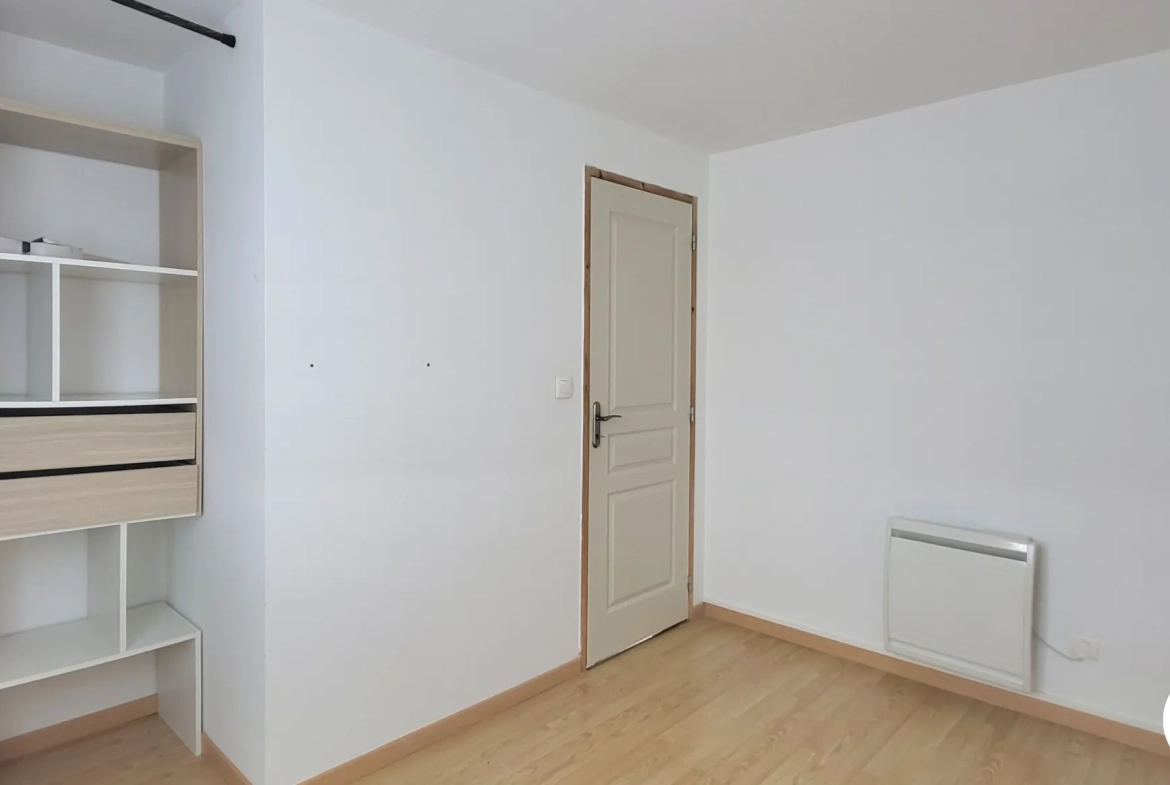 Belle maison récente de 80 m² avec jardin et garage à Lestrem 