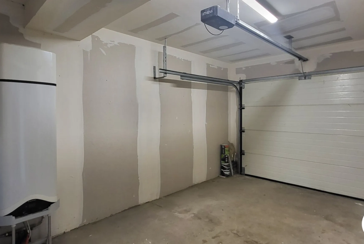 Belle maison récente de 80 m² avec jardin et garage à Lestrem 