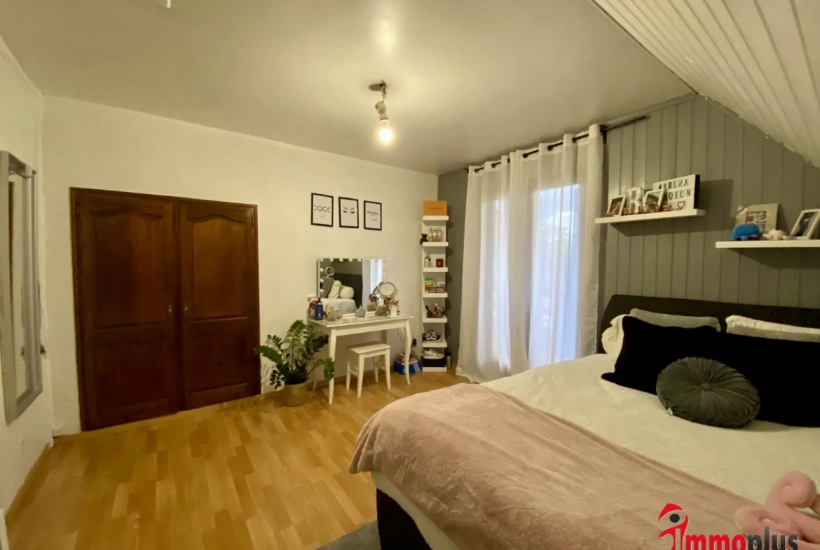 Maison à vendre à Dietwiller avec piscine et jardin – Opportunité idéale 
