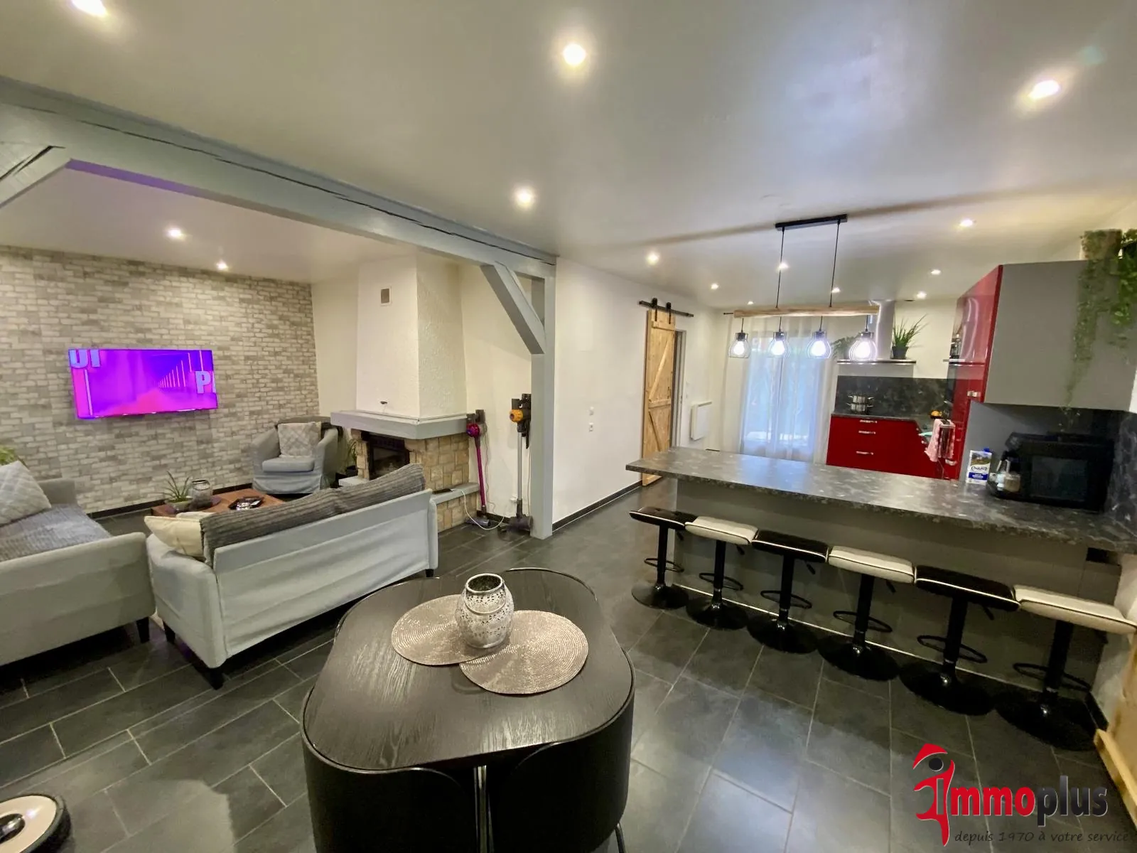 Maison à vendre à Dietwiller avec piscine et jardin – Opportunité idéale 