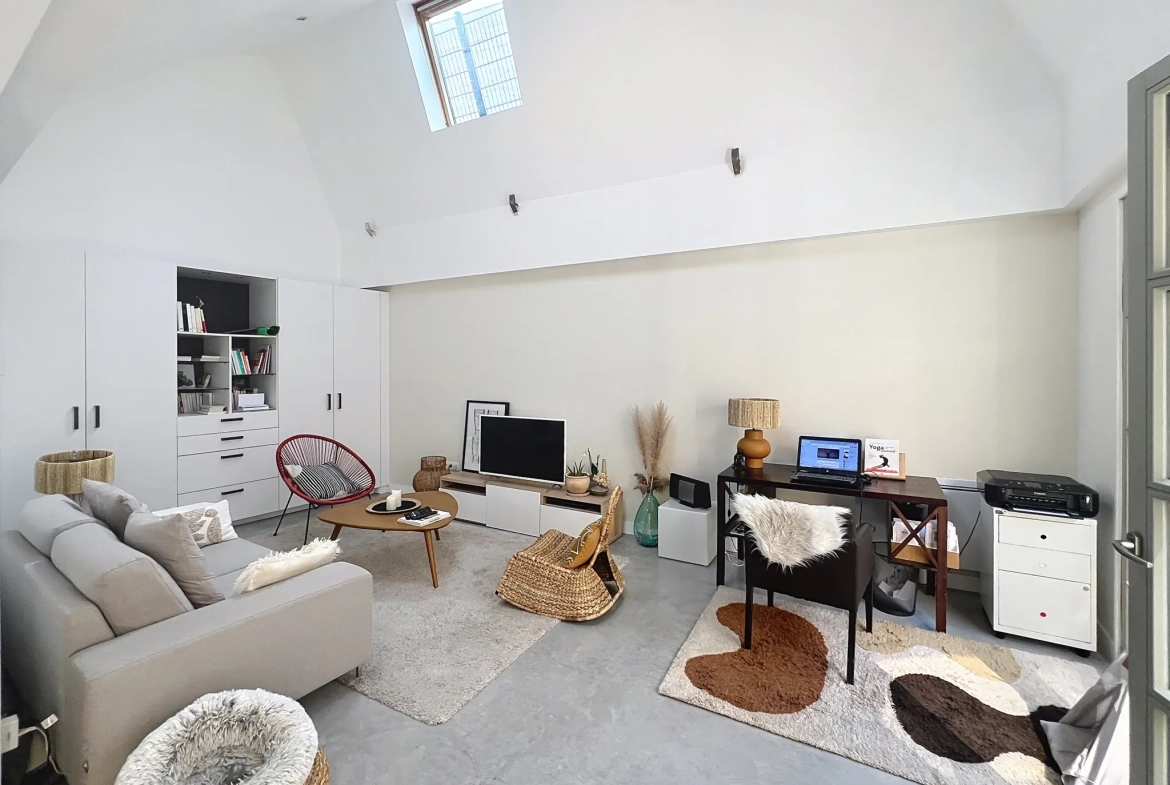 Loft à vendre à Tourcoing avec 2 chambres, terrasse et parking - Emplacement idéal 