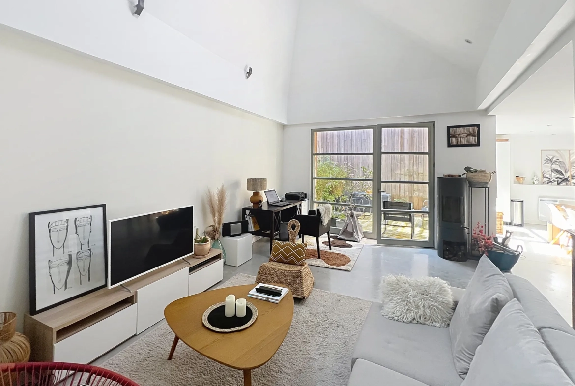 Loft à vendre à Tourcoing avec 2 chambres, terrasse et parking - Emplacement idéal 