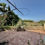 Maison vigneronne à Saint-Thibéry avec garage, terrasses et potentiel d’aménagement