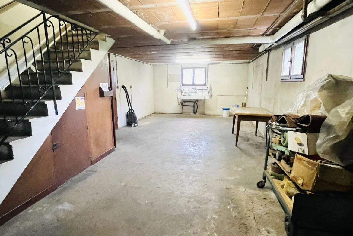 Maison individuelle lumineuse de 120 m2 avec dépendance à Lure 