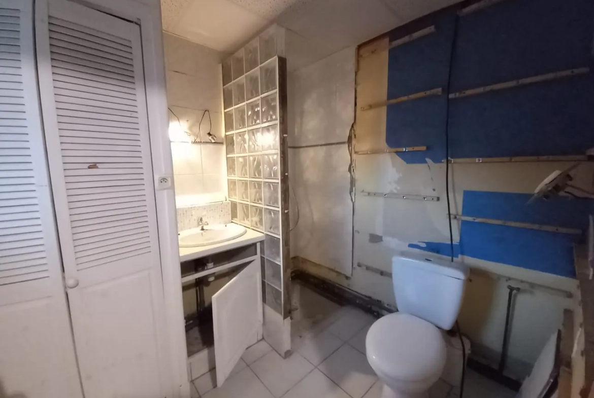 Maison en pierre avec 3 chambres à Guérigny – Proche forêt et commodités 