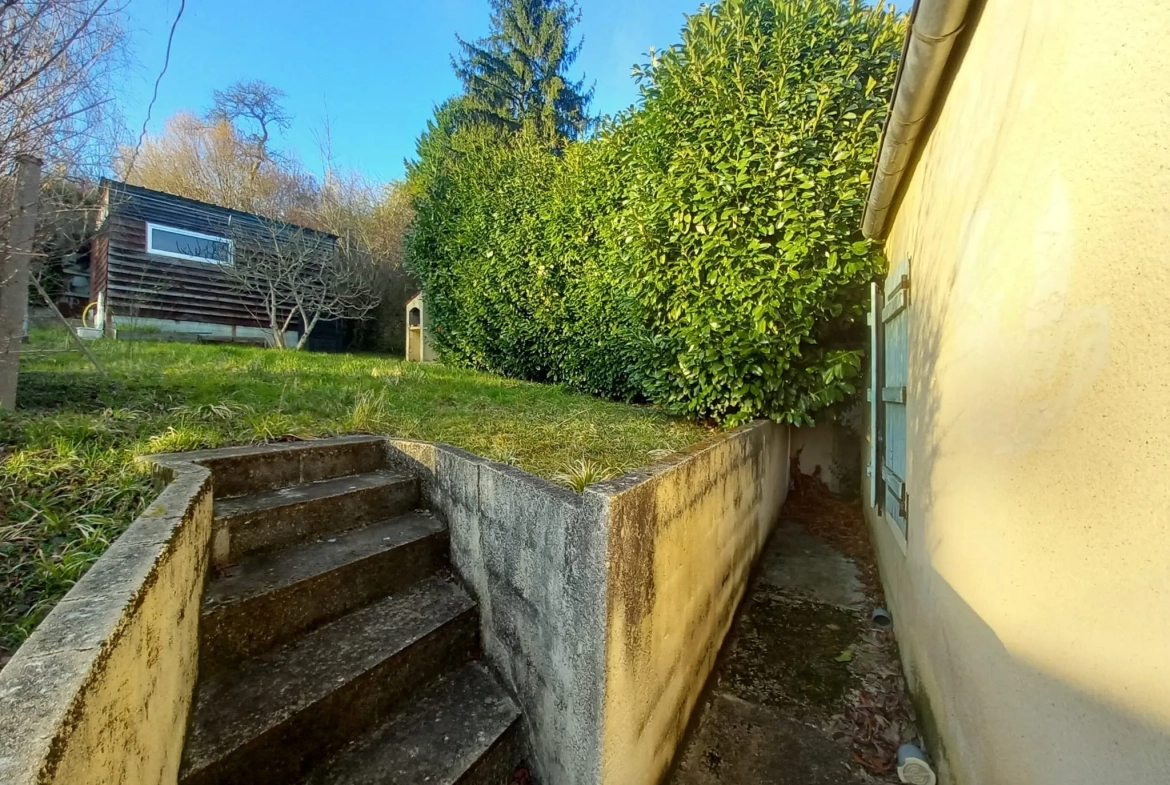 Maison en pierre avec 3 chambres à Guérigny – Proche forêt et commodités 
