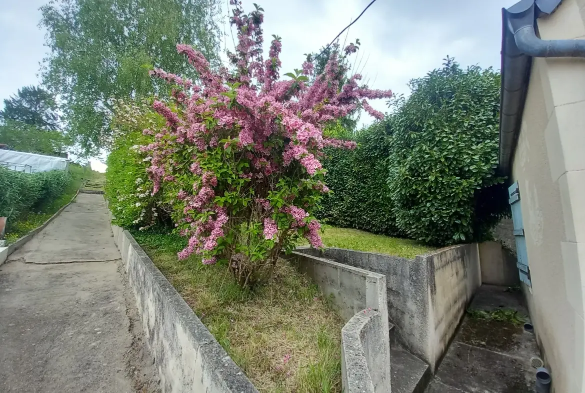 Maison en pierre avec 3 chambres à Guérigny – Proche forêt et commodités 
