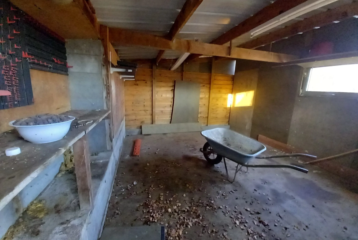 Maison en pierre avec 3 chambres à Guérigny – Proche forêt et commodités 