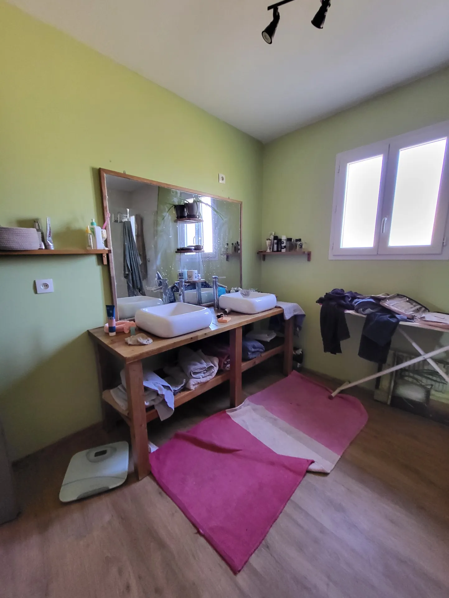 Charmante maison de plain-pied avec 3 chambres à Castelnaud-la-Chapelle 