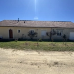 Charmante maison de plain-pied avec 3 chambres à Castelnaud-la-Chapelle