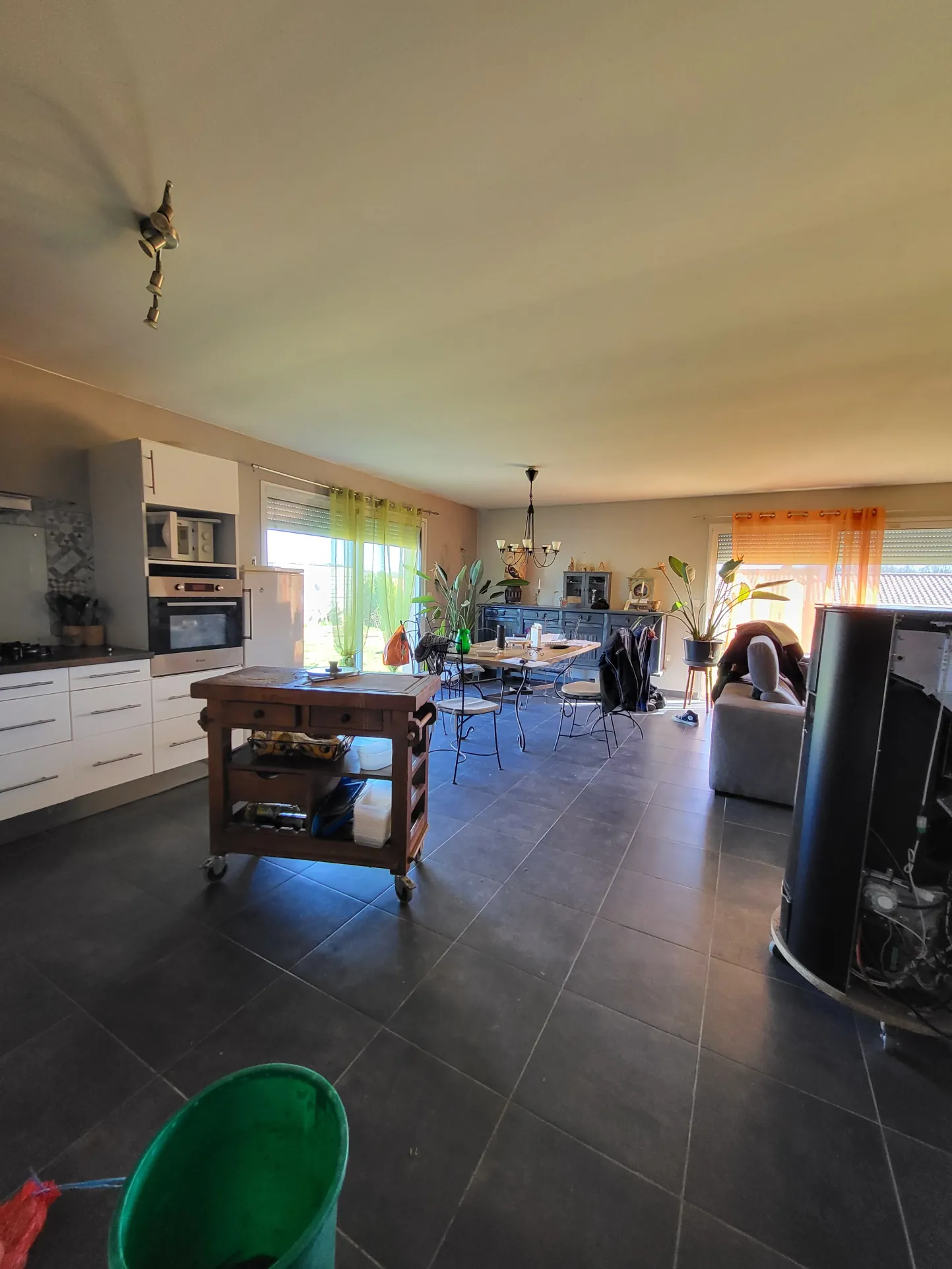 Charmante maison de plain-pied avec 3 chambres à Castelnaud-la-Chapelle 