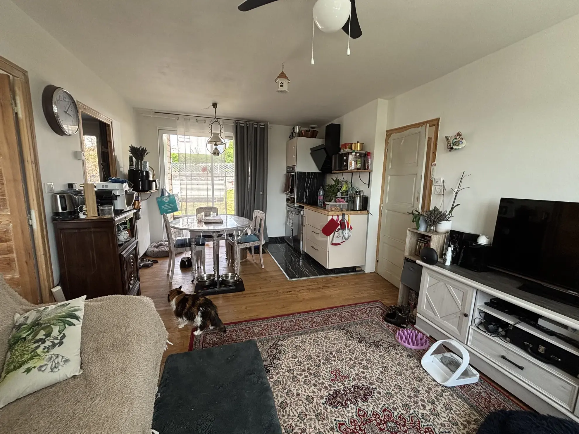 Maison de plain-pied à Tulle avec studio, jardin et potentiel de rénovation 