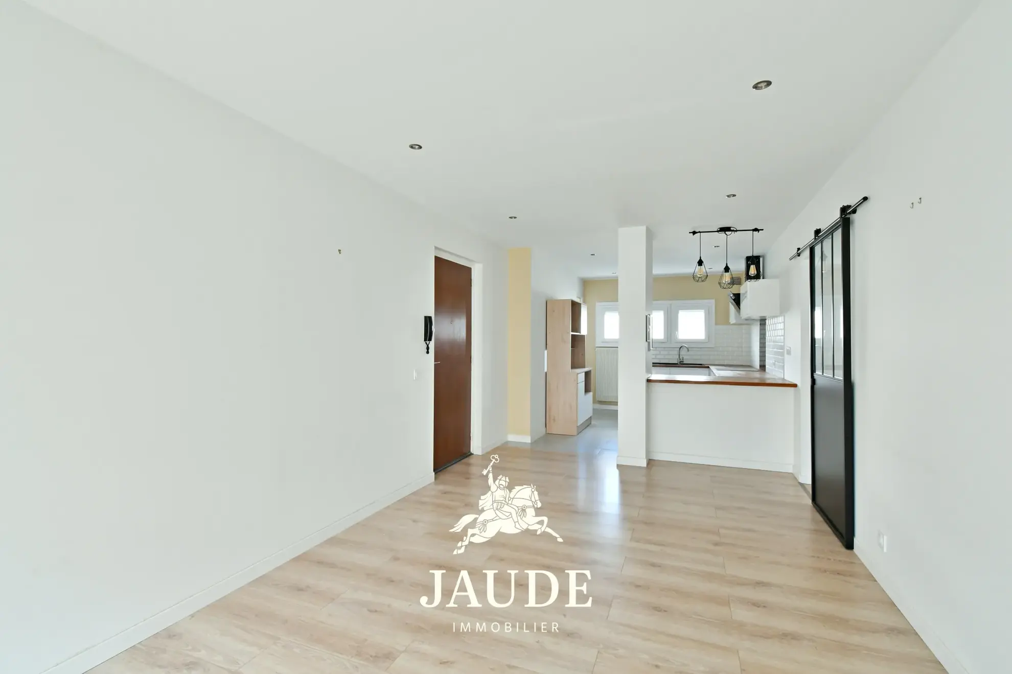 Appartement T3 de 60m² avec balcon et garage à Clermont-Ferrand 