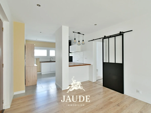 Appartement T3 de 60m² avec balcon et garage à Clermont-Ferrand