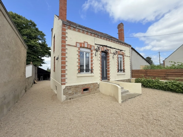 Maison individuelle de 85 m² avec 4 chambres à Vierzon, secteur calme