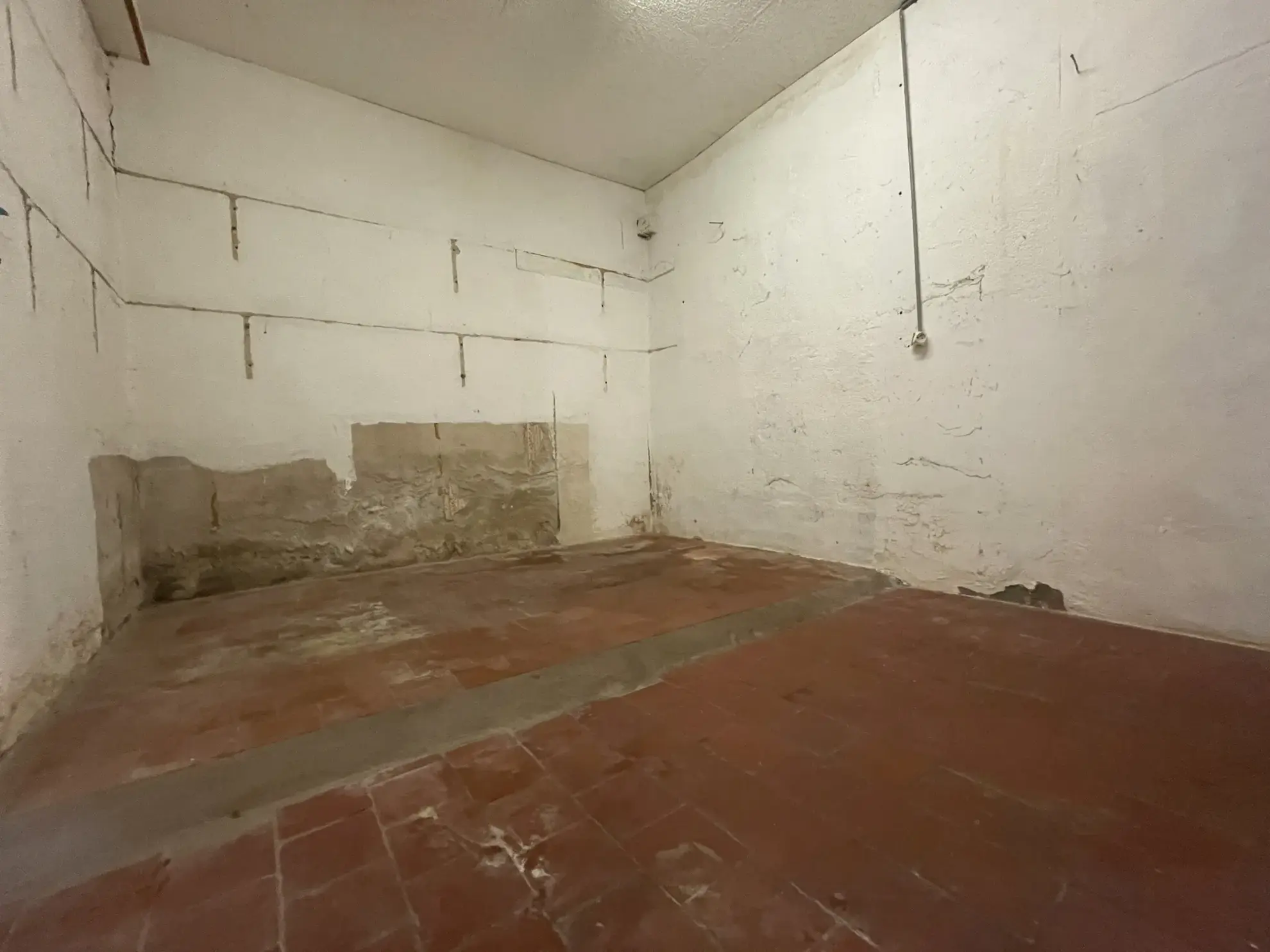 Maison de plain-pied à Prémery de 114 m² avec 4 chambres et garage 