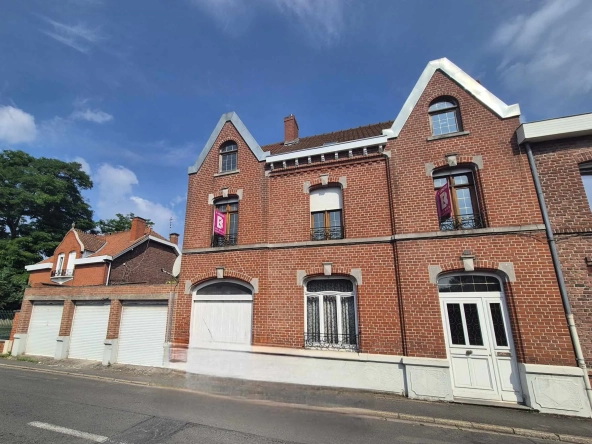 Magnifique maison bourgeoise de 215m² à Fouquieres-lès-Lens