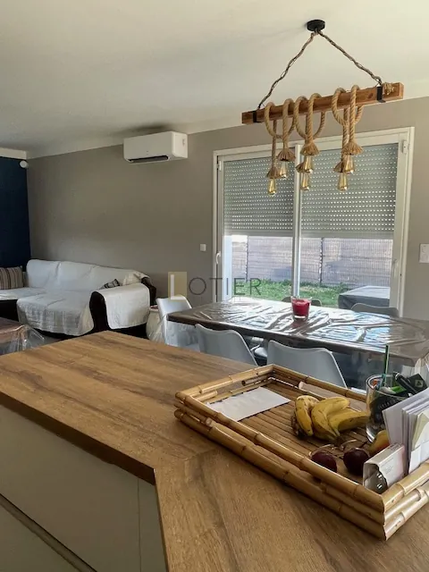 Maison récente de 90 m² à La Calmette avec jardin et garage 