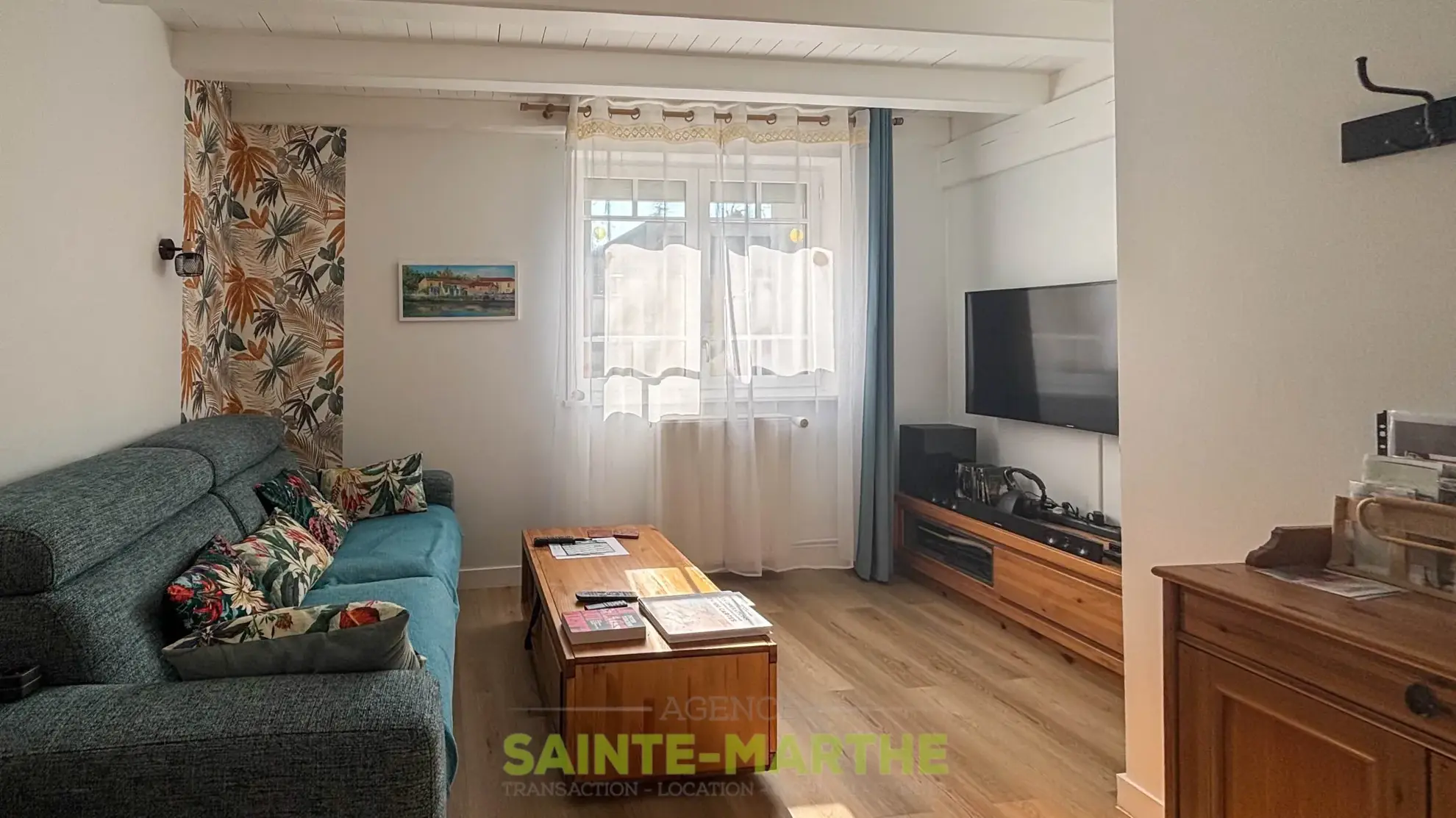 Maison 4 pièces à vendre à Magne, secteur église, avec cour et pergola 