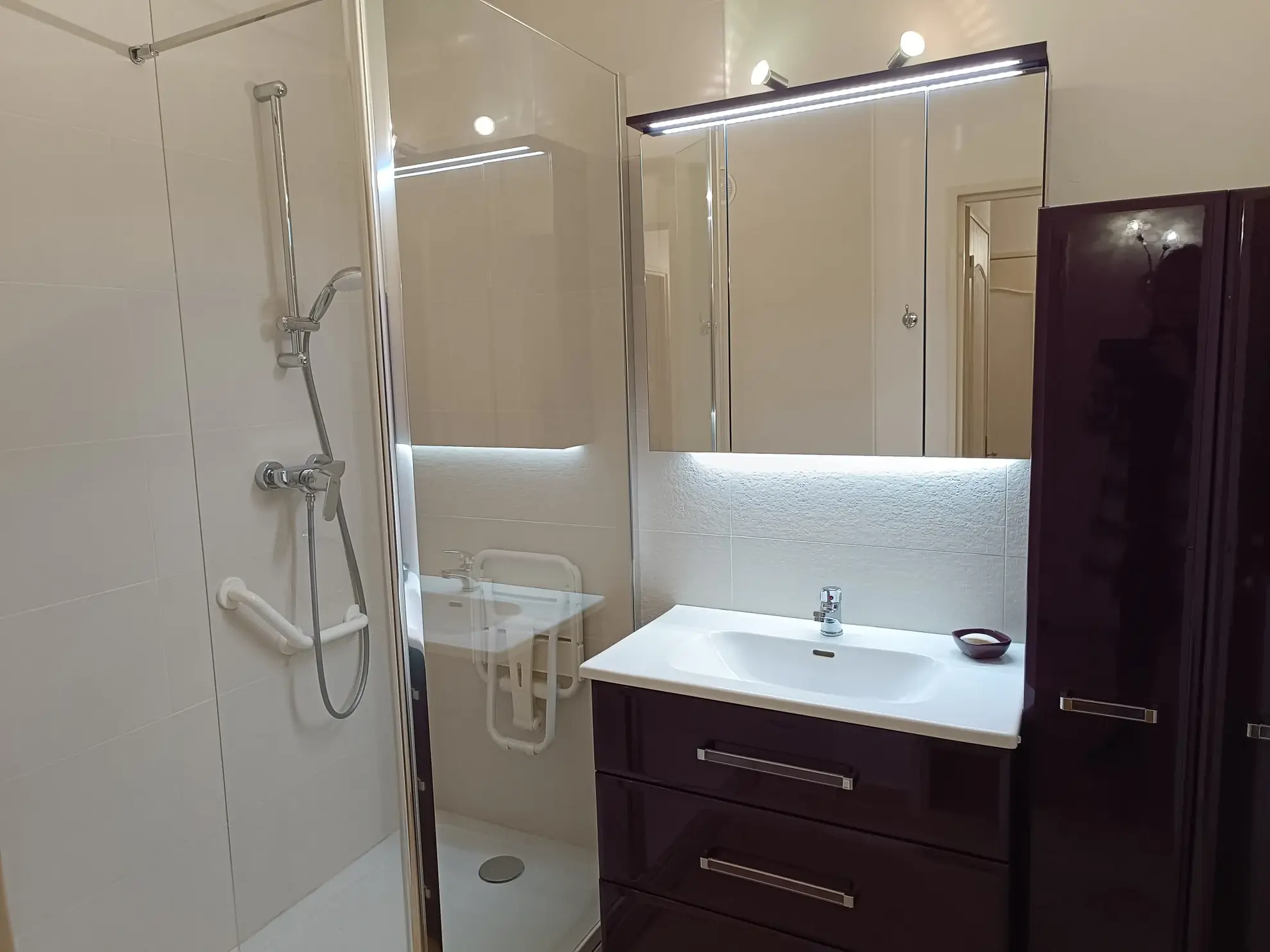 Appartement de 54 m² avec loggia, parking et cave à Plaisir 
