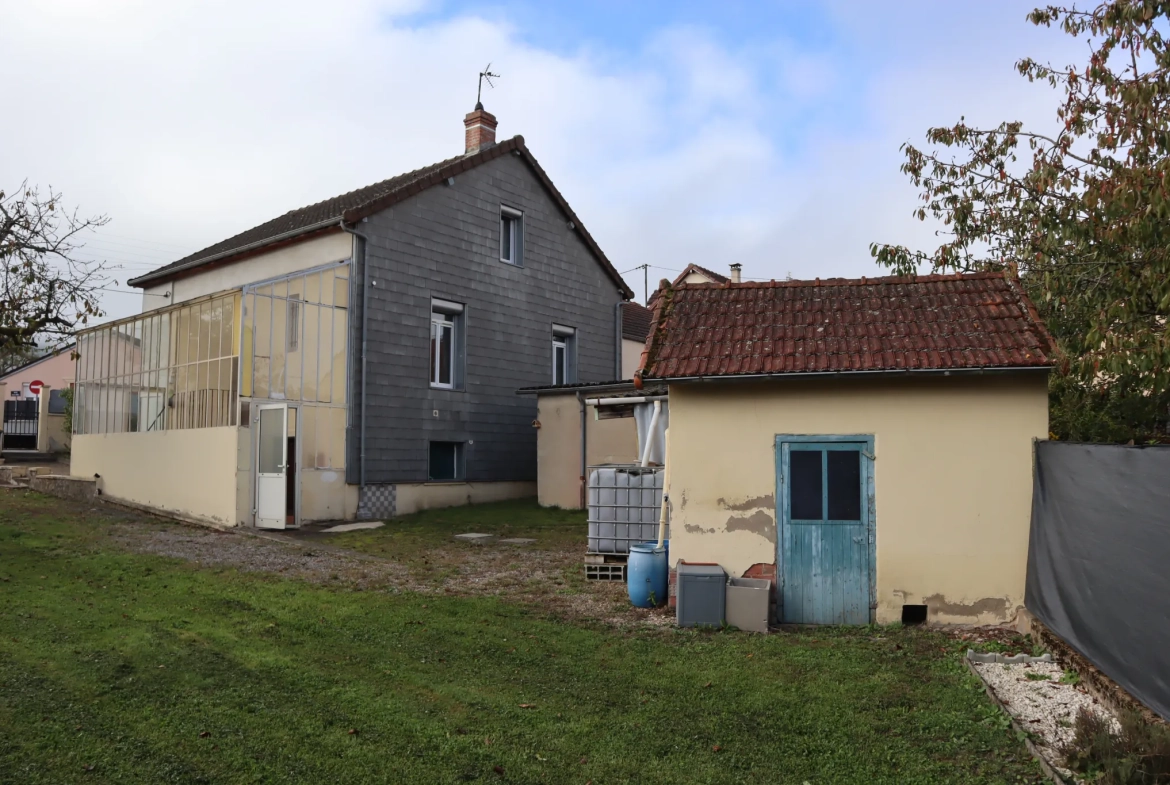 Maison à vendre à Autun — 109 m², 3 chambres, jardin clos 