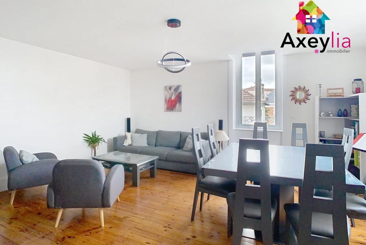 Appartement T6 rénové de 165 m² au Coteau avec cave et proximité commodités 