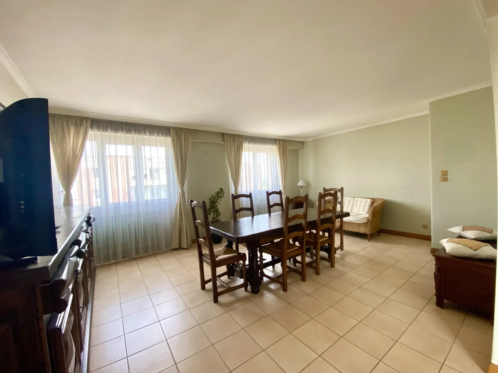 Appartement d’exception à Maubeuge avec 3 chambres, balcon et garage 