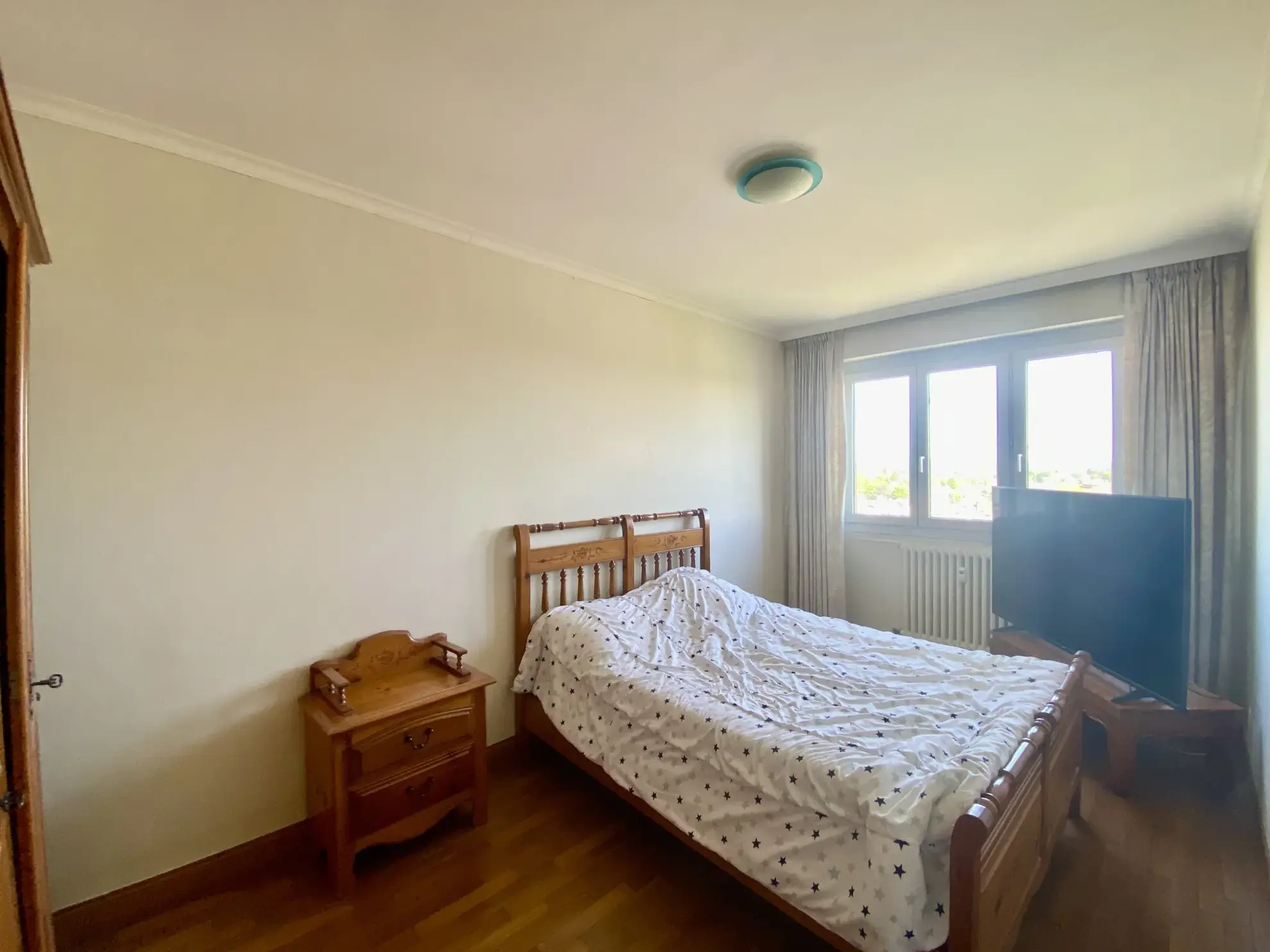 Appartement d’exception à Maubeuge avec 3 chambres, balcon et garage 