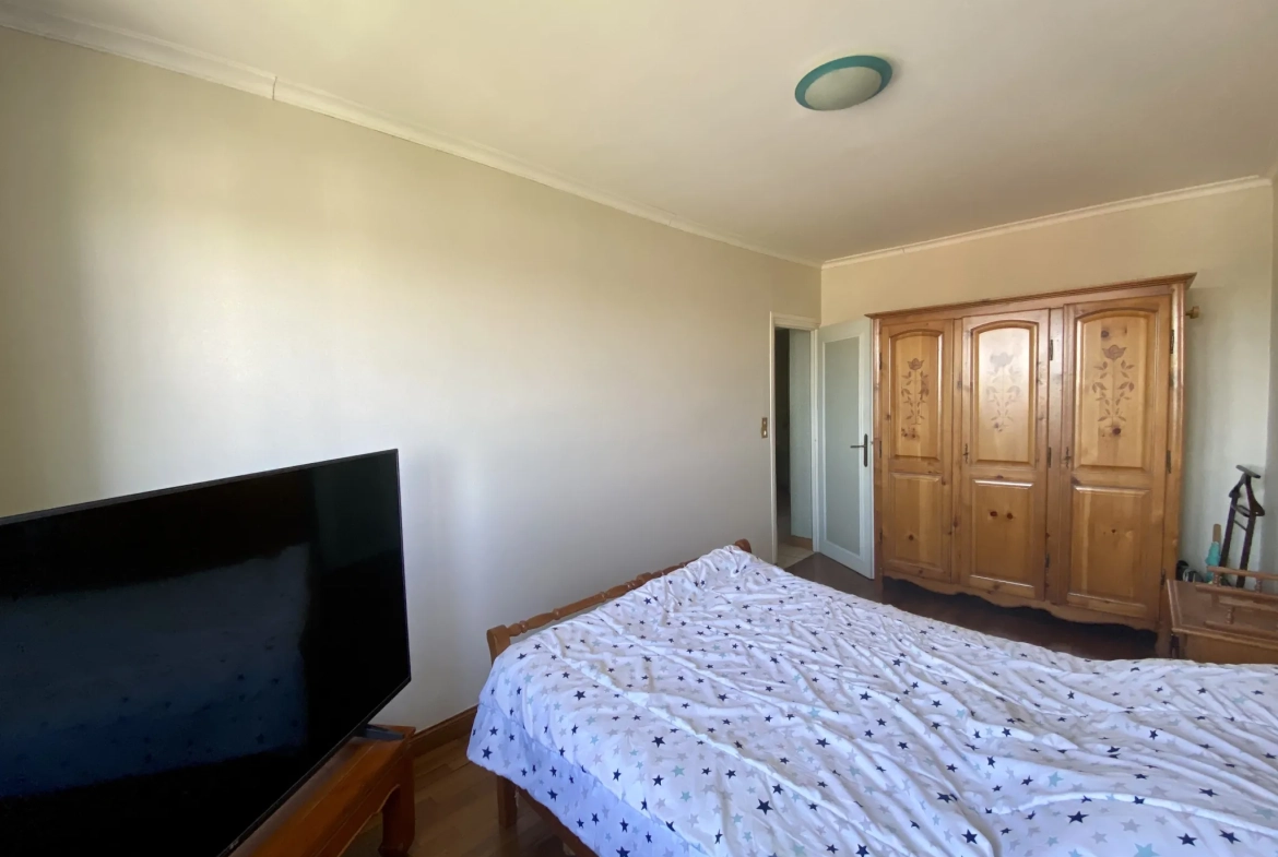 Appartement d’exception à Maubeuge avec 3 chambres, balcon et garage 