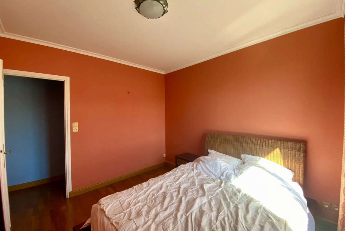 Appartement d’exception à Maubeuge avec 3 chambres, balcon et garage 