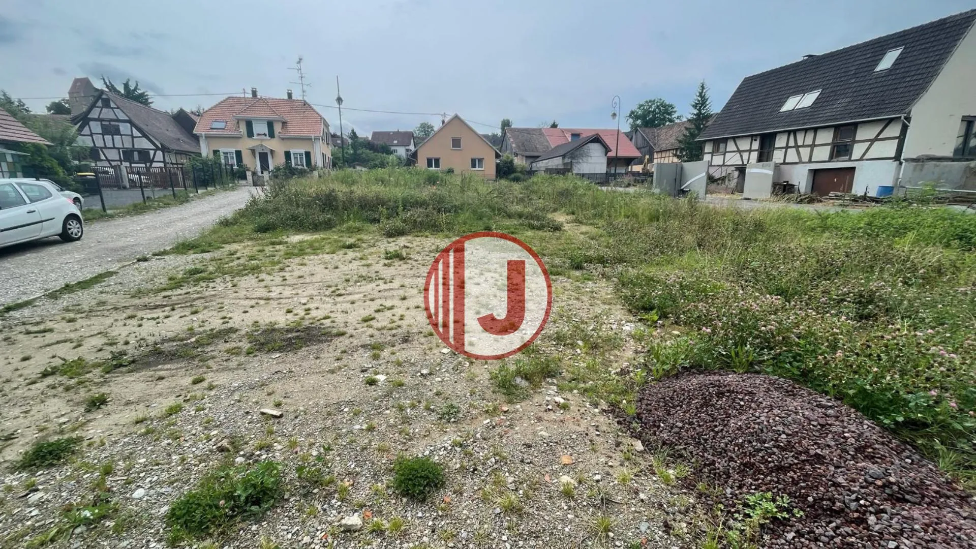 Terrain à bâtir viabilisé de 5,06 ares à Dietwiller, proche Mulhouse 
