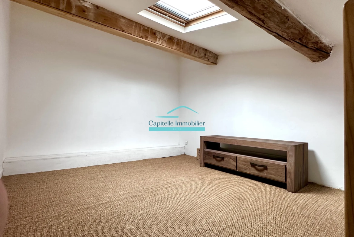 Maison de village avec studio à Mireval - 140 m², 3 chambres, cave à vin 
