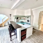 Maison de village avec studio à Mireval - 140 m², 3 chambres, cave à vin