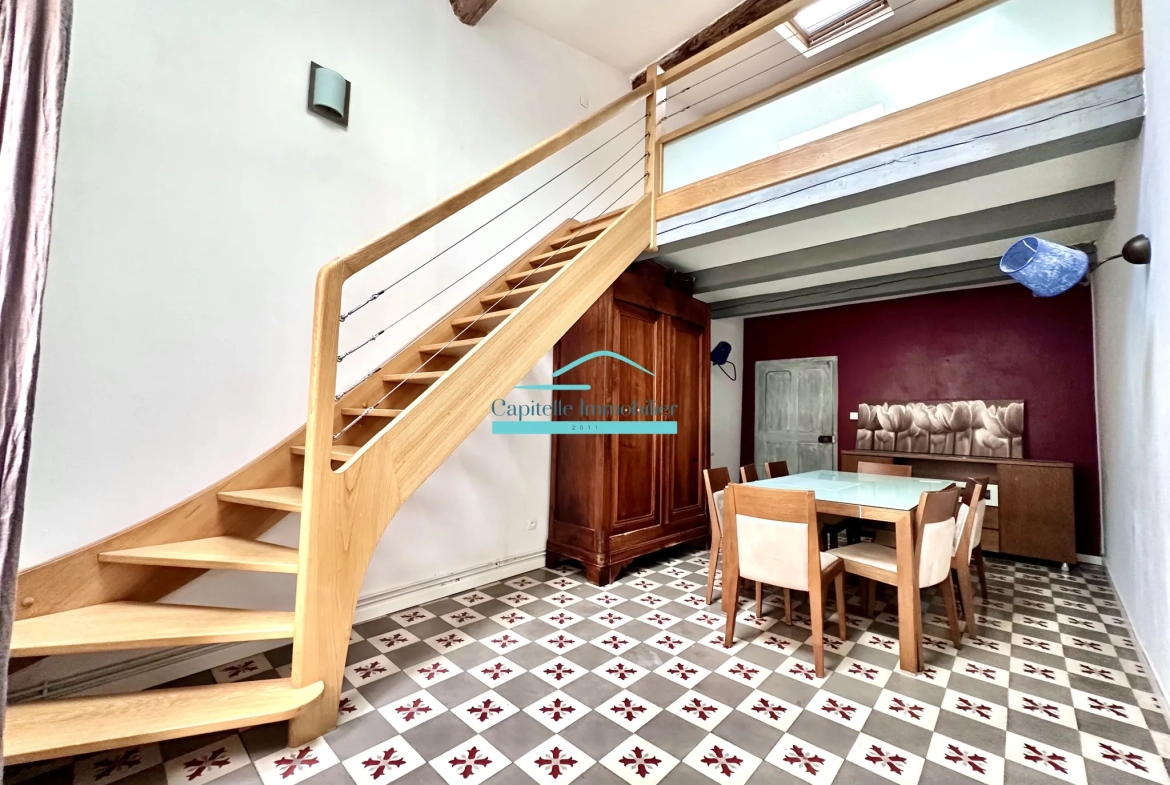 Maison de village avec studio à Mireval - 140 m², 3 chambres, cave à vin 