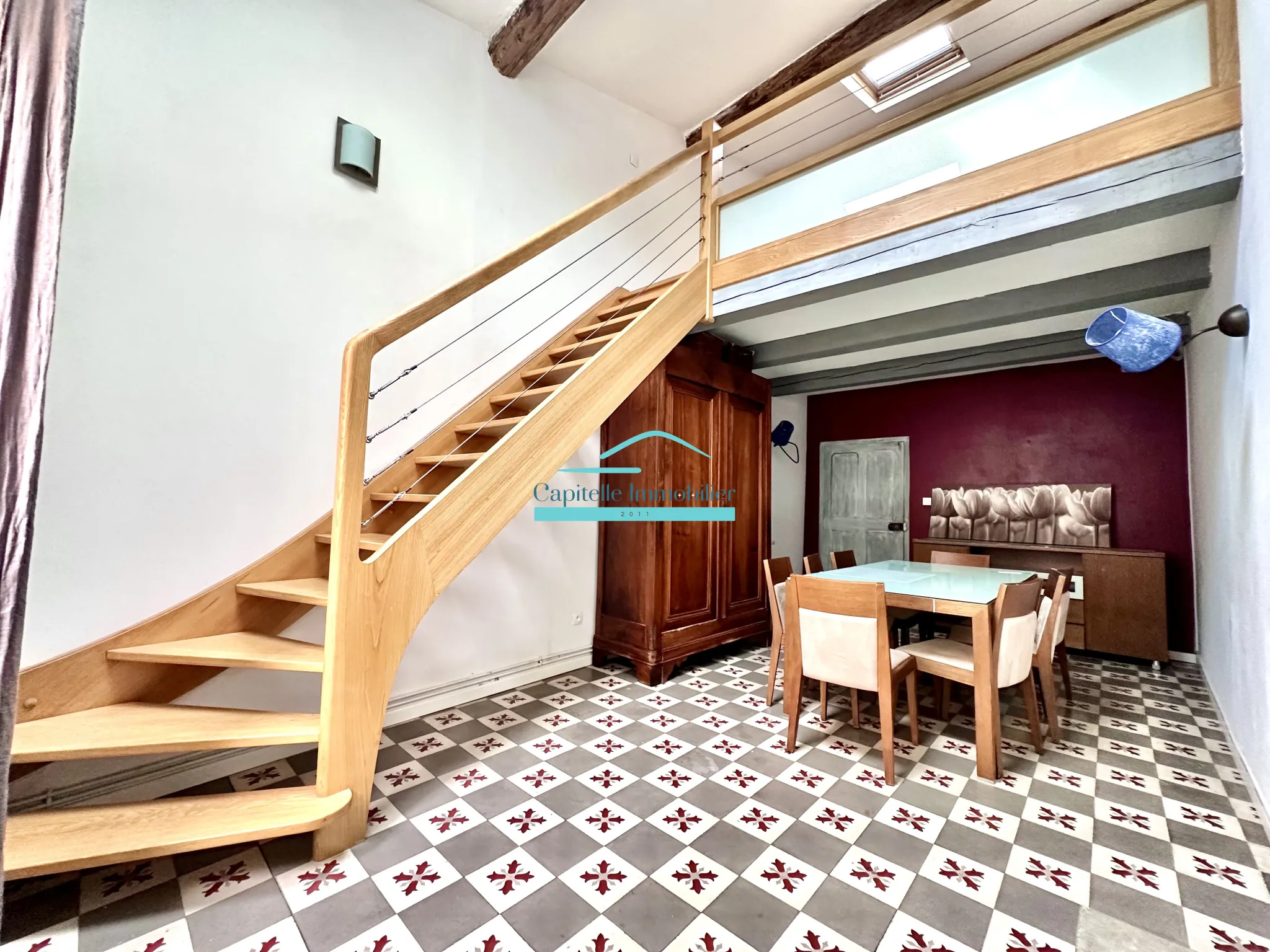 Maison de village avec studio à Mireval - 140 m², 3 chambres, cave à vin 