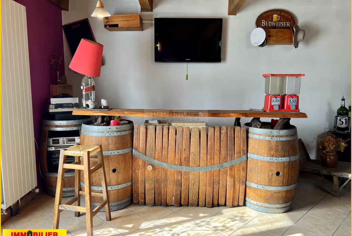 Charmante maison familiale à Landiras avec grand jardin et garage, proche centre 