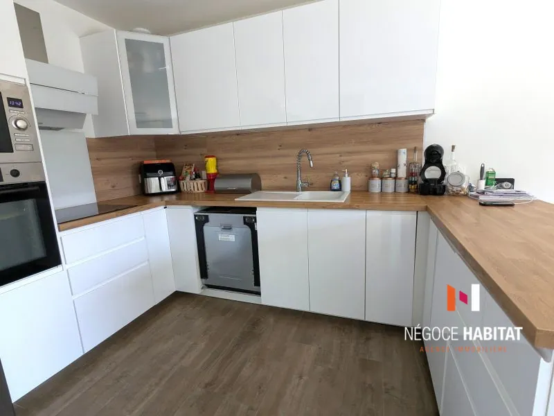 Belle villa T4 récente à Crespian proche Sommières avec terrasse et garage 
