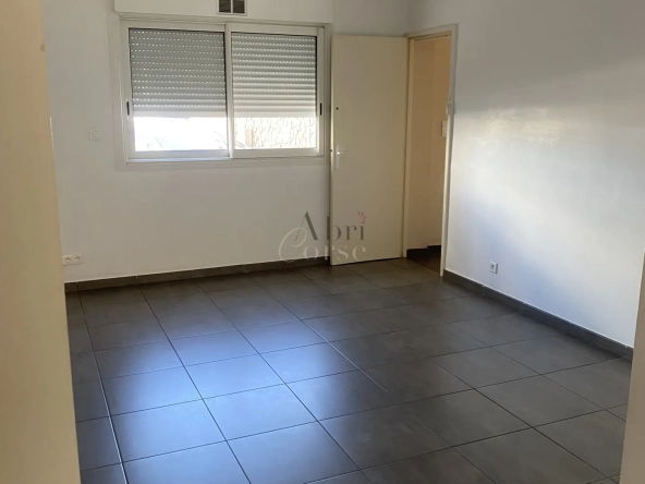 Appartement T3 de 53 m² à vendre à Ajaccio, secteur Laetitia