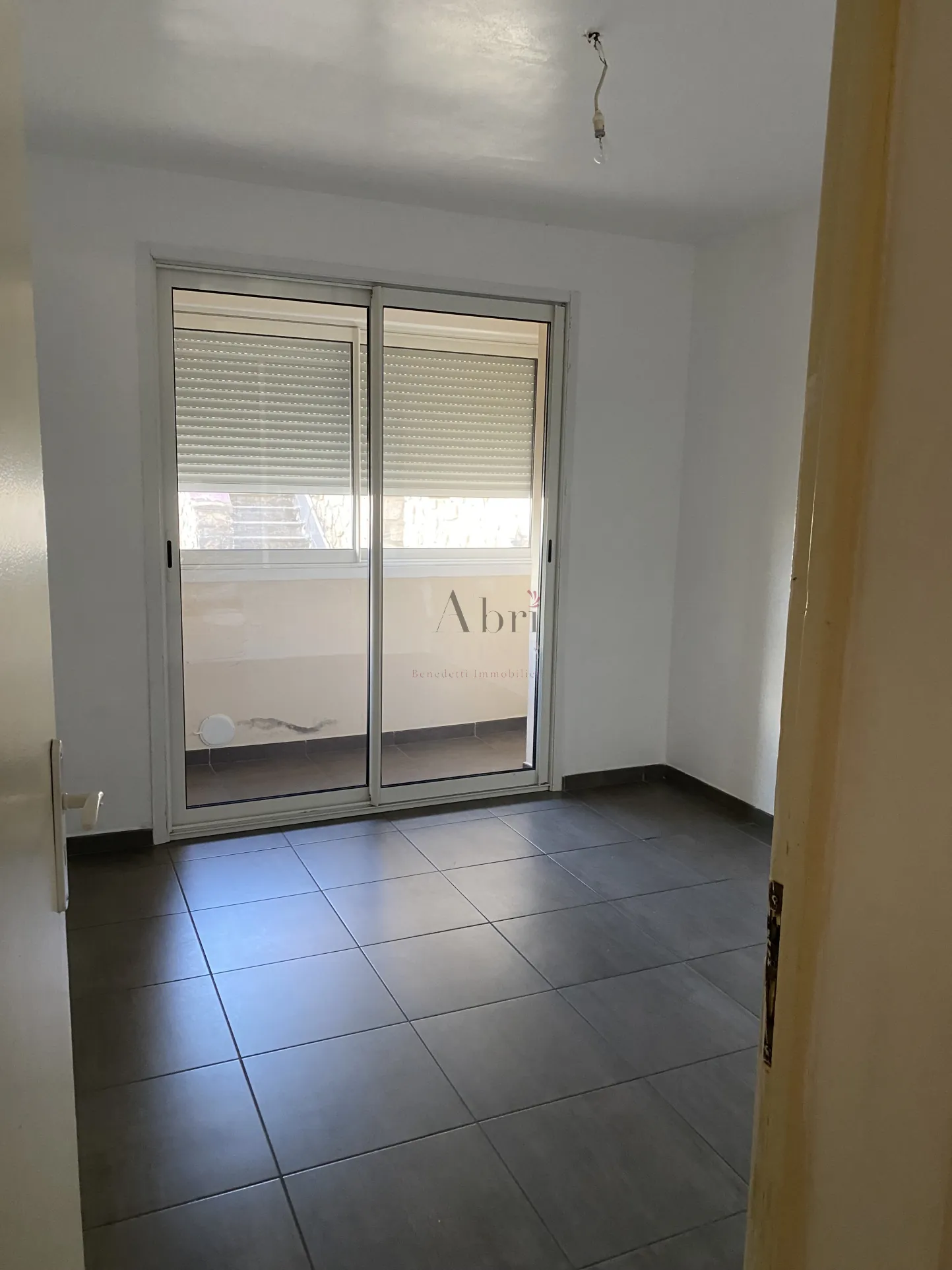 Appartement T3 de 53 m² à vendre à Ajaccio, secteur Laetitia 