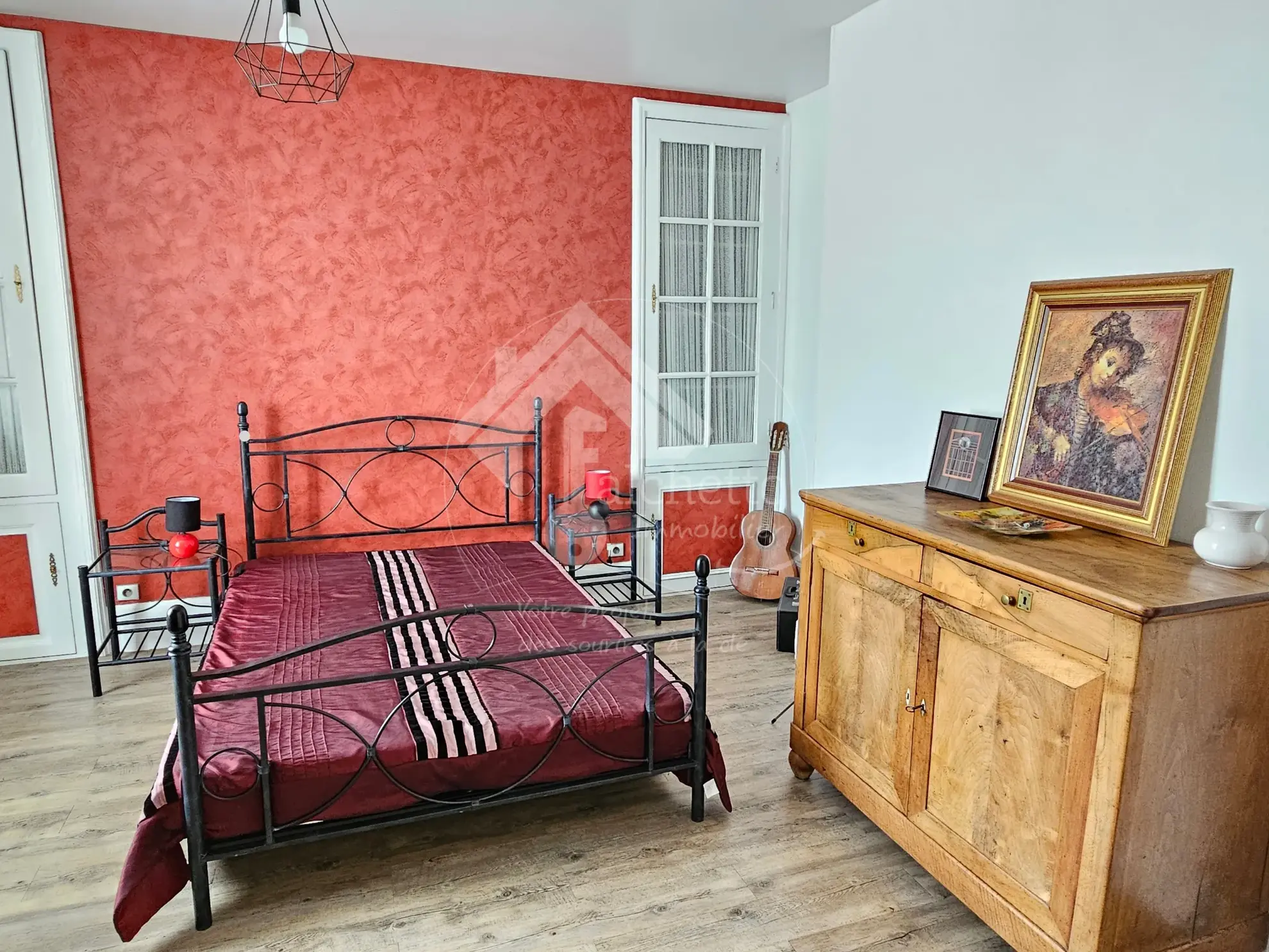 Maison de caractère de 260 m² avec terrain à Vaumas, proche Parc Le Pal 