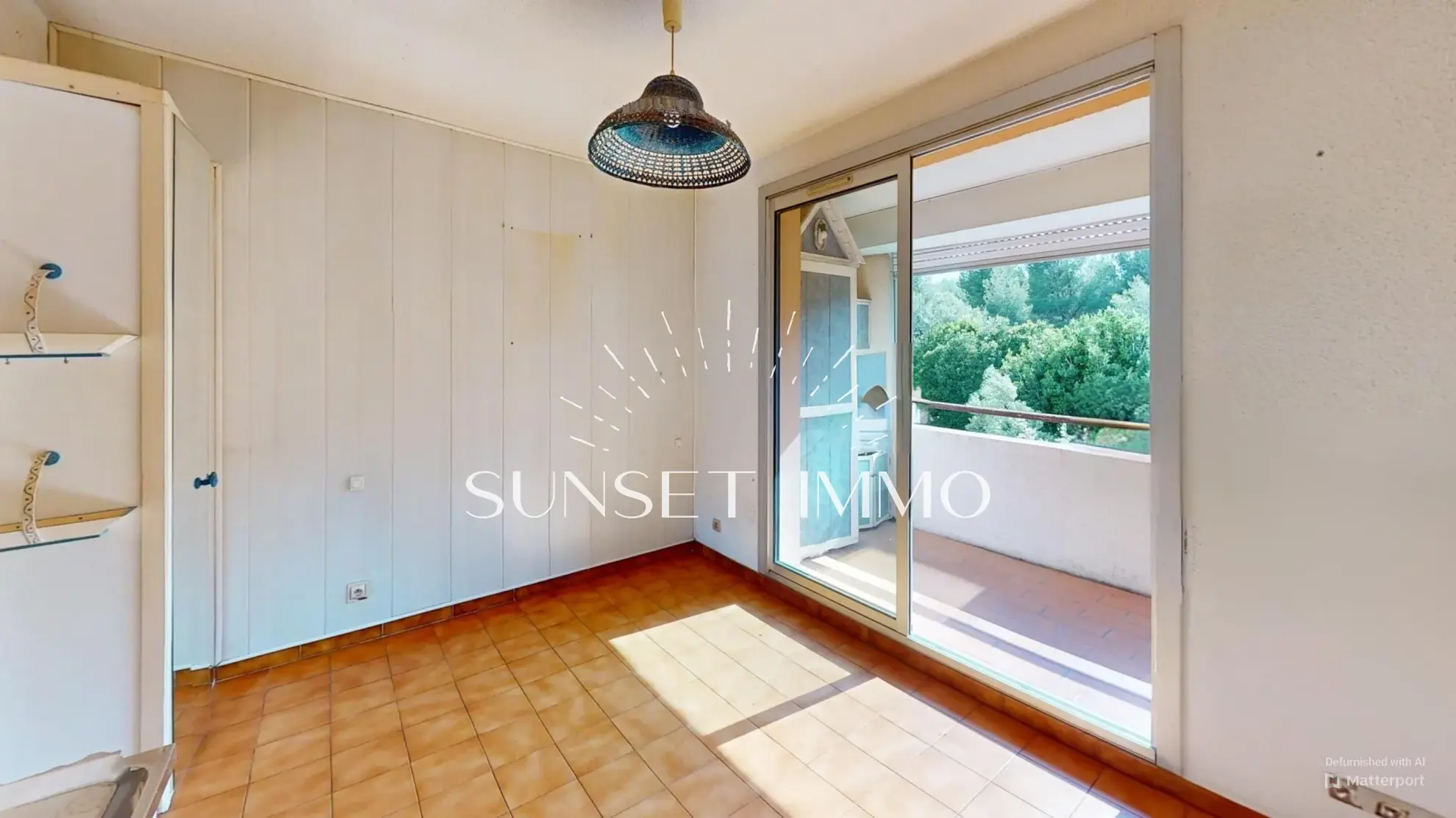 Studio en vente à Sausset-les-Pins avec balcon et parking privé 