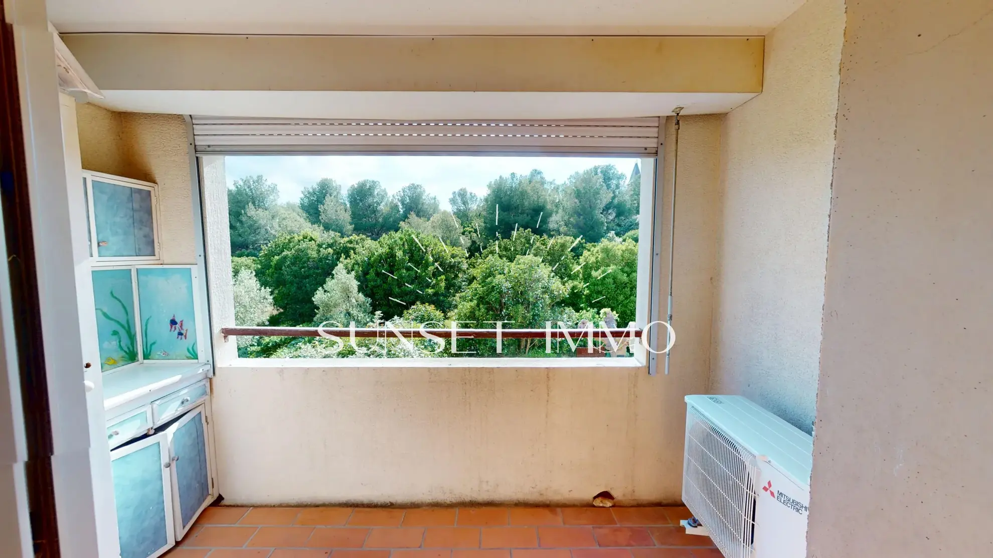 Studio en vente à Sausset-les-Pins avec balcon et parking privé 