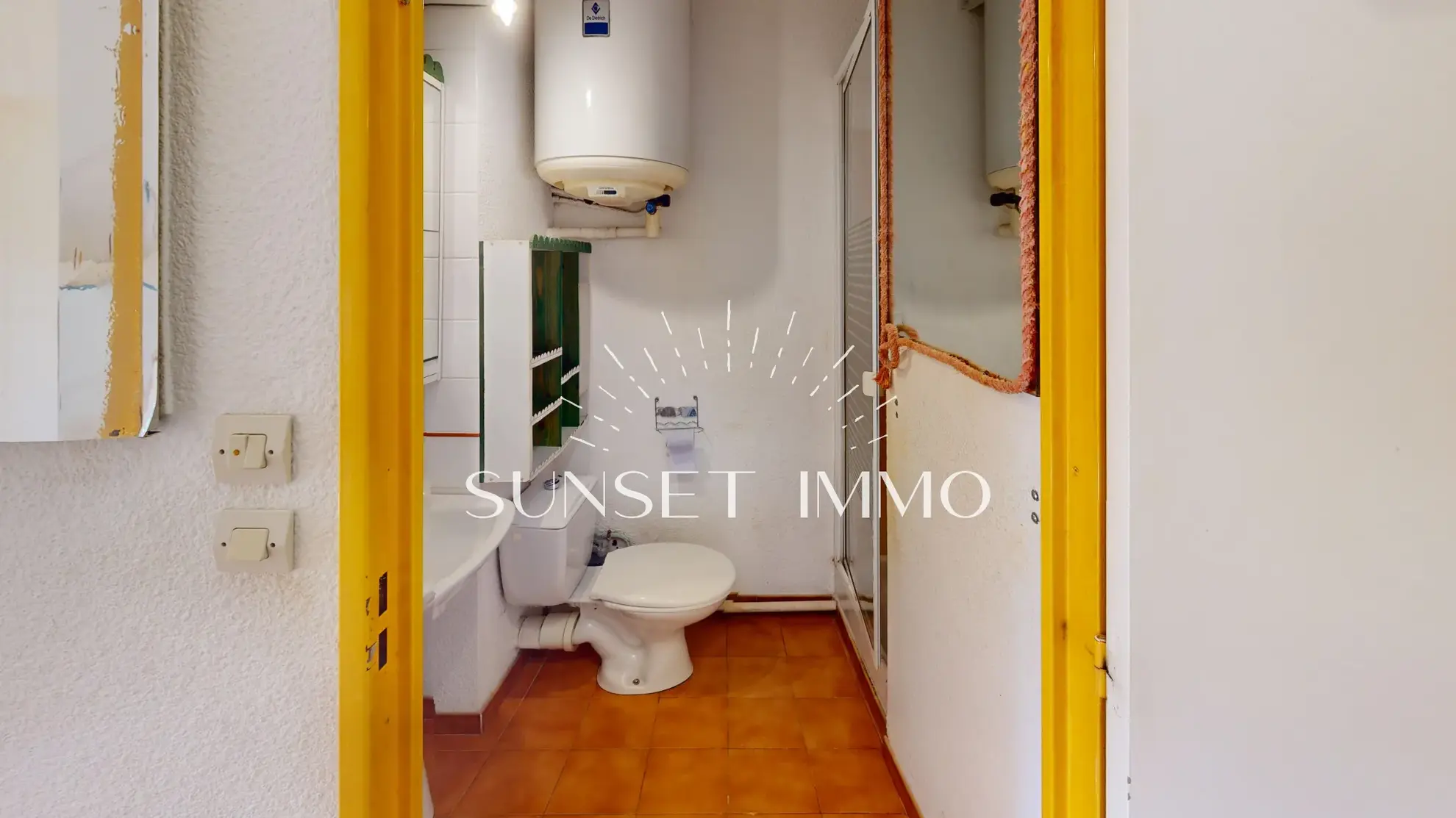 Studio en vente à Sausset-les-Pins avec balcon et parking privé 