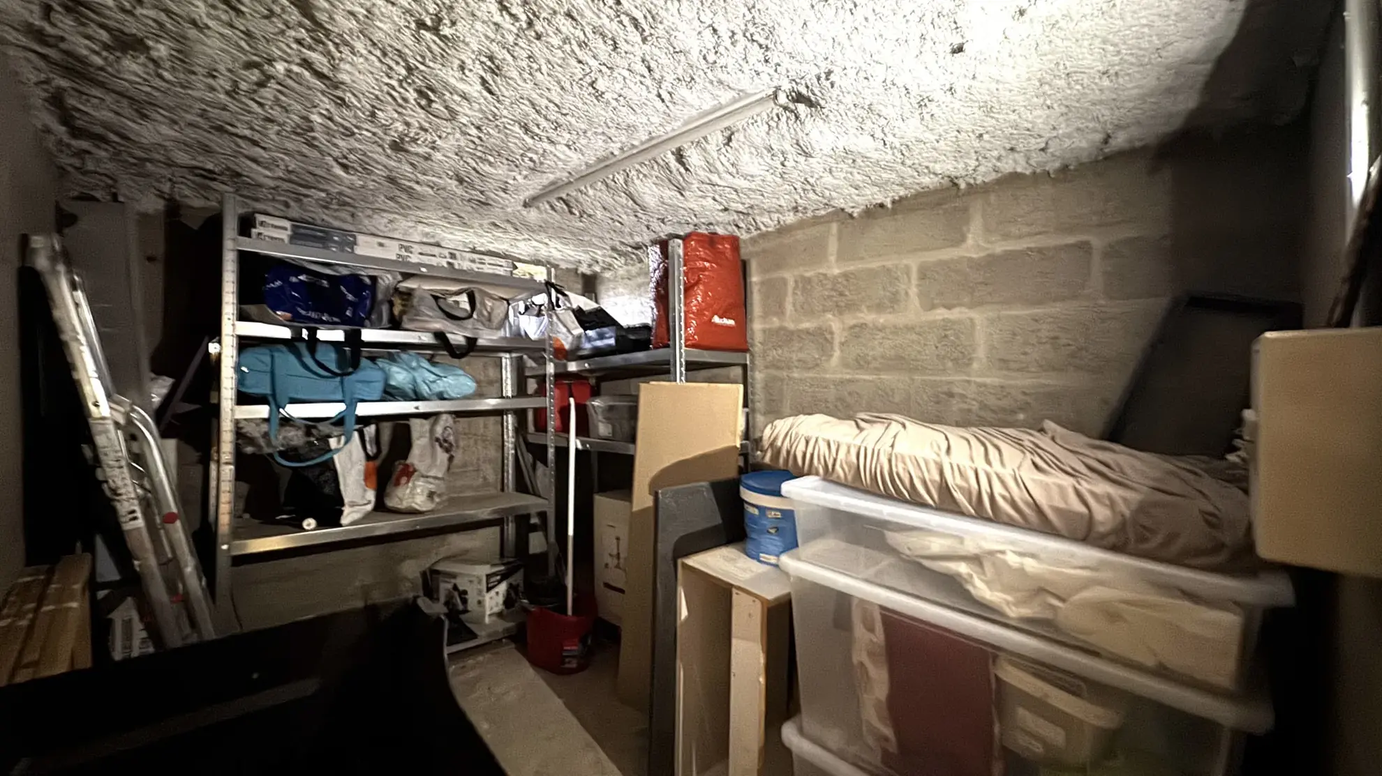 A vendre appartement 4 pièces à Meaux, dernier étage, proche parc du Patis 