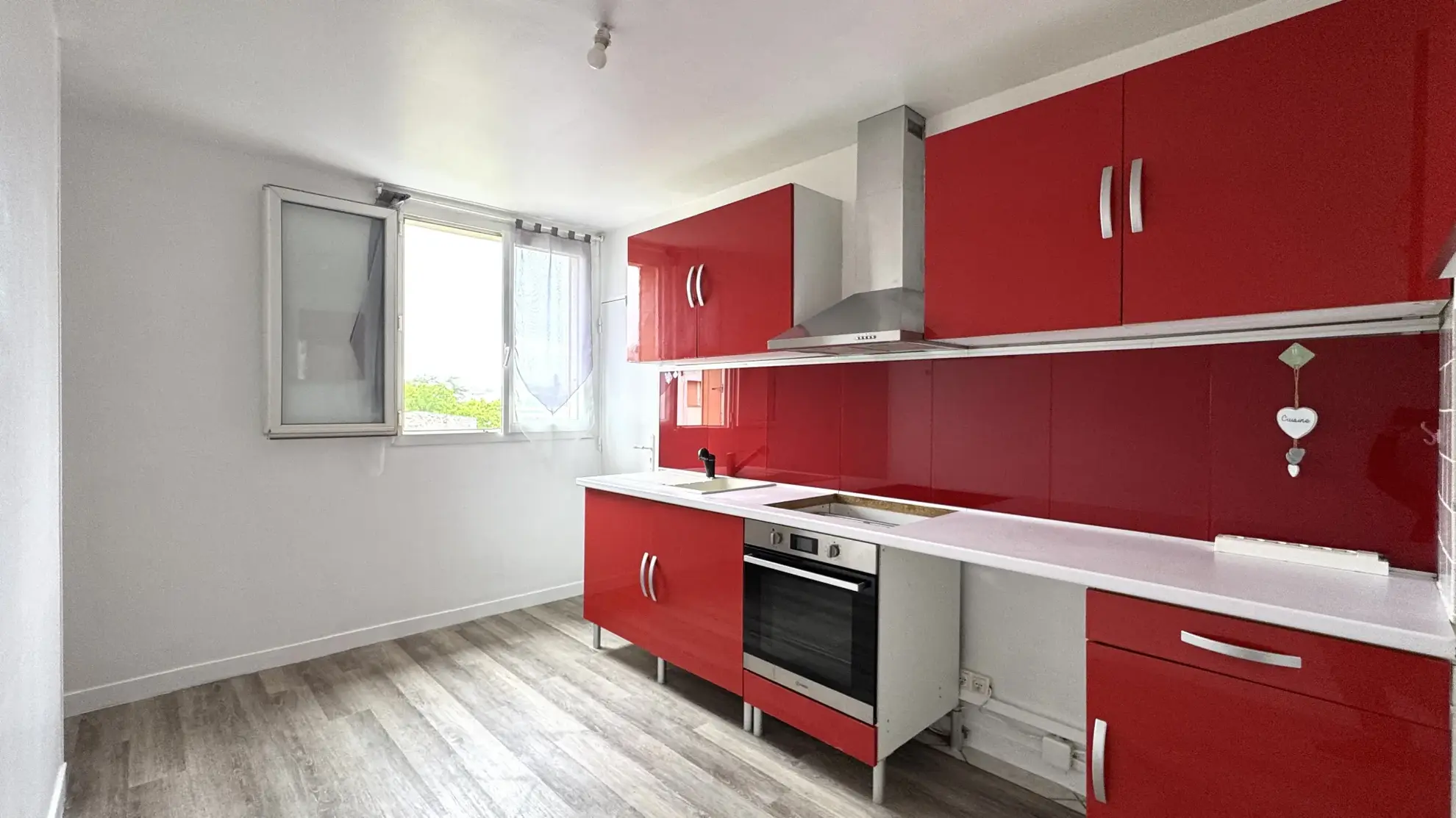 A vendre appartement 4 pièces à Meaux, dernier étage, proche parc du Patis 