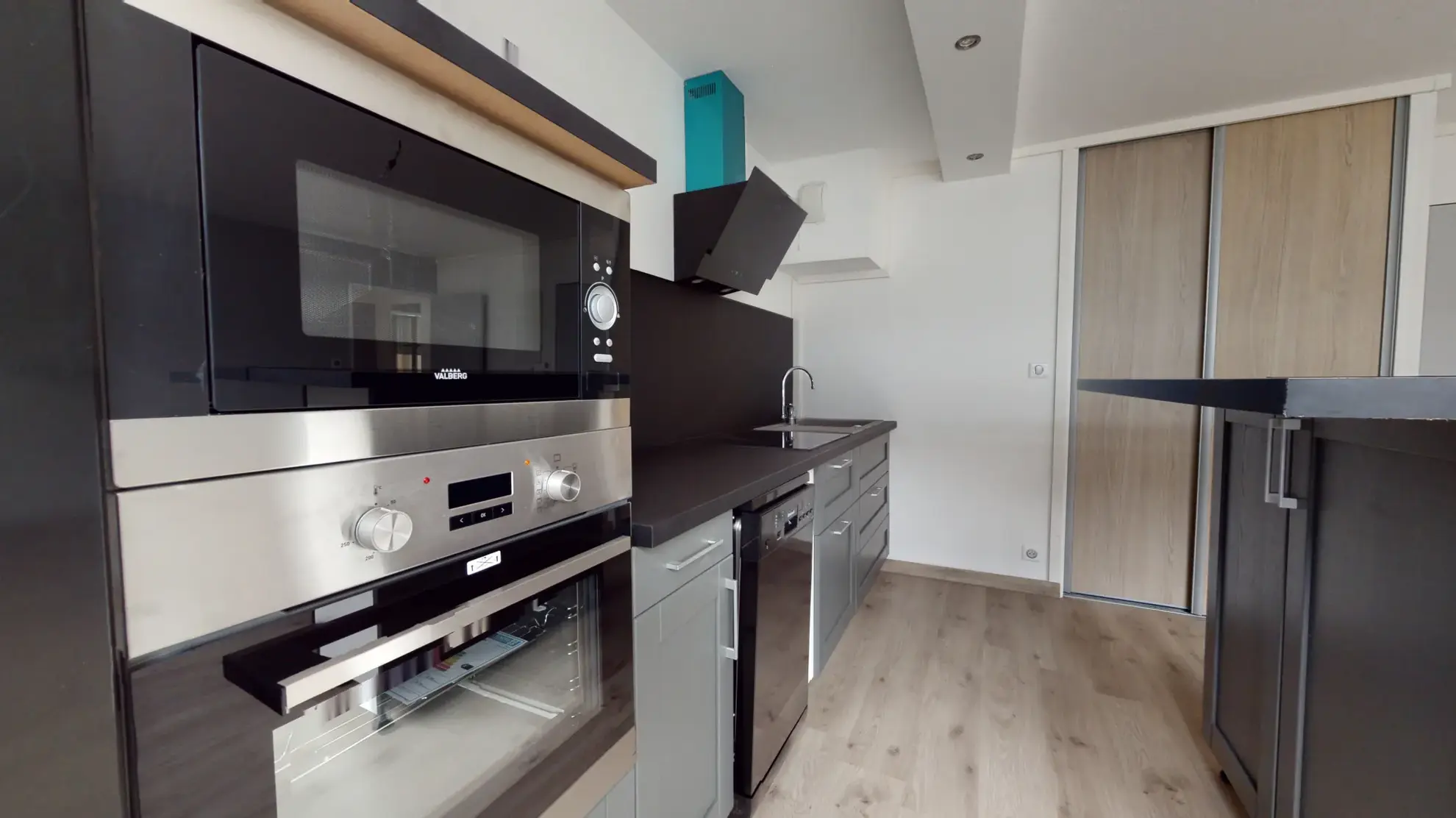 Appartement T2 rénové sur la place des Halles à Dijon – 42 m² 