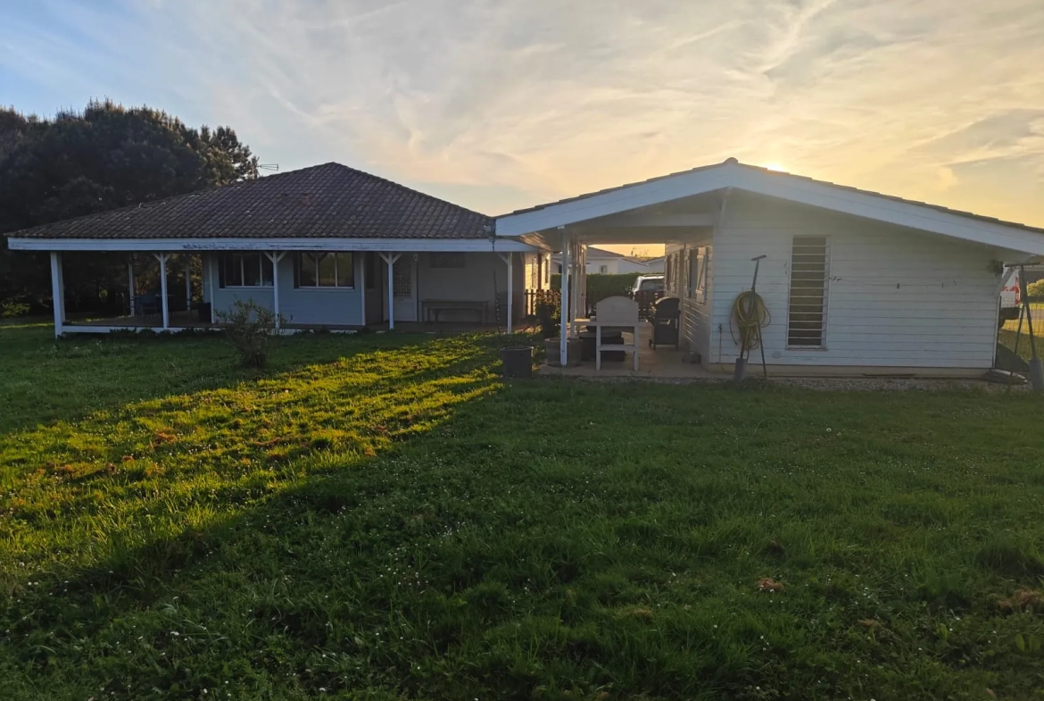 Maison de plain-pied avec garage et jardin à La Réole – 120 m² 